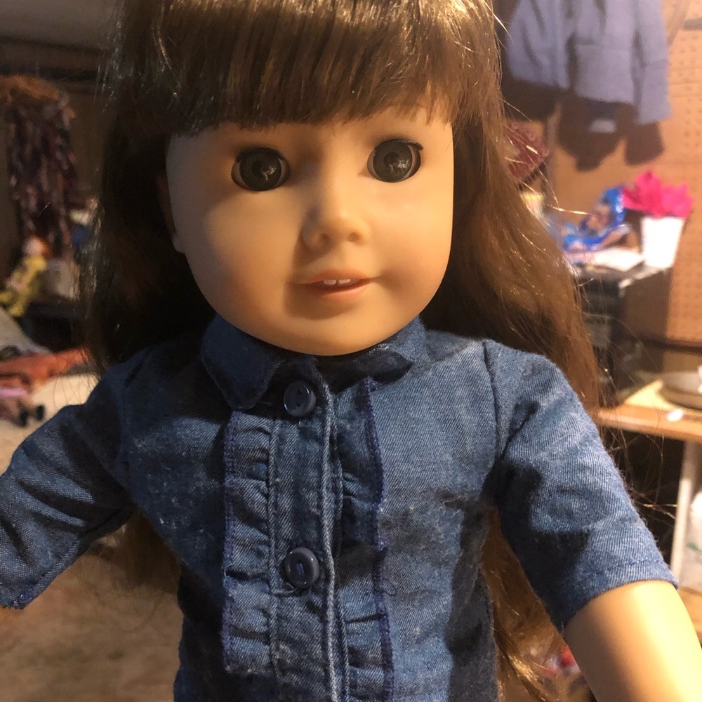 This is Molly and she is ready to travel. She is 18 inches tall